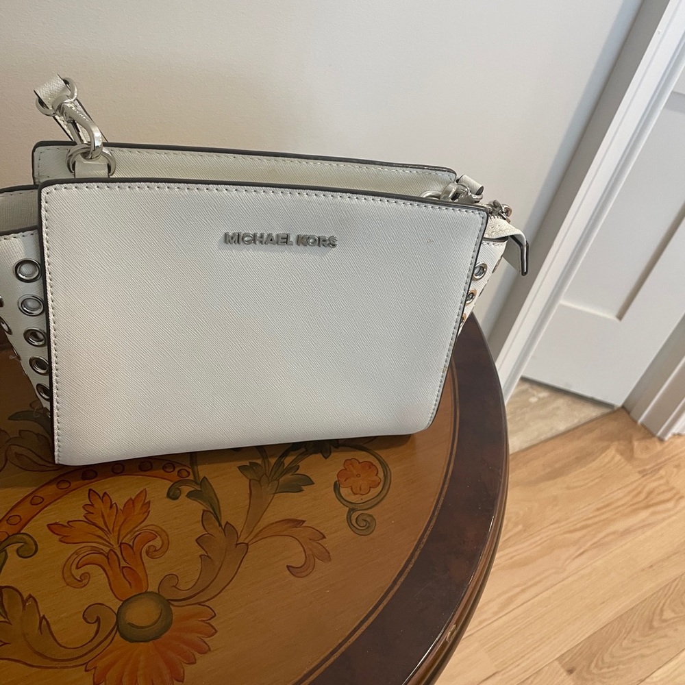 Michael Kors Cream Crossbody Bag- great deal!
